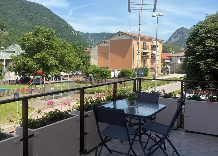 Apartment Valley House